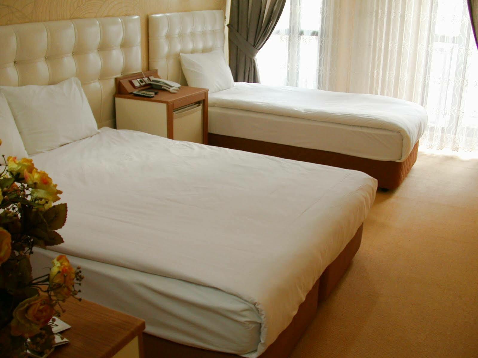Hotel Kocaman Измир Екстериор снимка